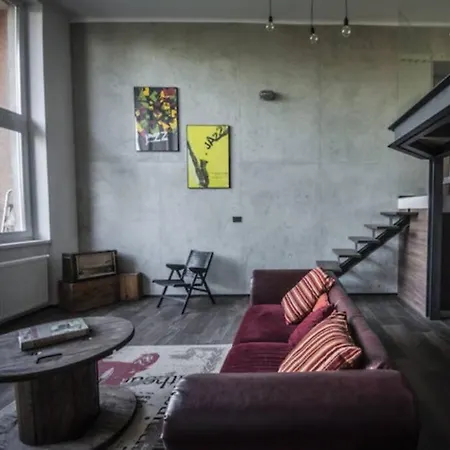 Artsy Loft With Balcony And Free Parking Appartement Ljubljana